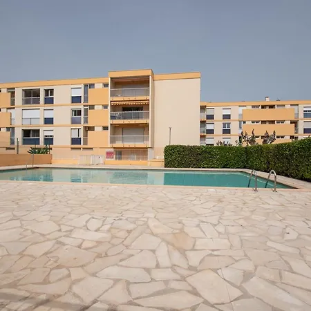 Location T2 Avec Piscine, Proche Plage, Tennis, Et Garage Ferme - - Fr-1-803-51