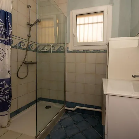 Apartman Location T2 Avec Piscine, Proche Plage, Tennis, Et Garage Ferme - - Fr-1-803-51 Le Lavandou